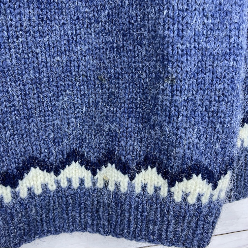 The Handknitting Association of Iceland Wool Sweater Large - Picture 4 of 5